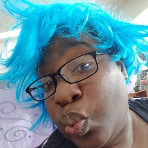 Meet your Posher, Mandy